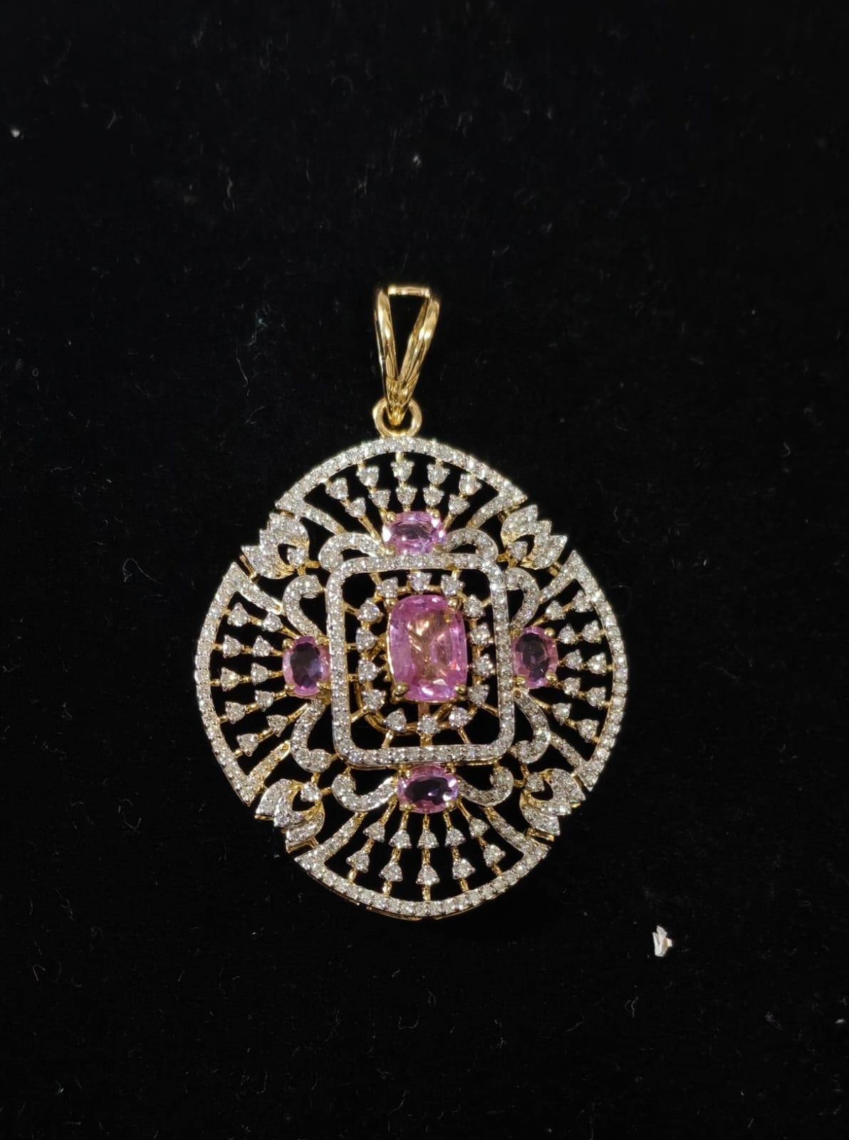 LOCKET 8.61 gms