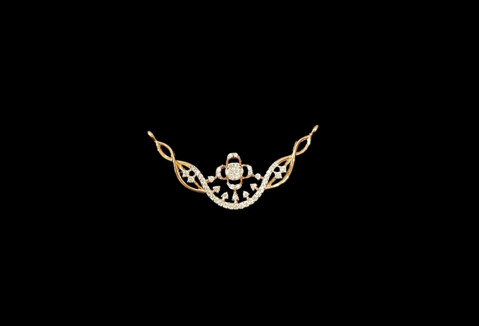 N LOCKET 2.74 gms