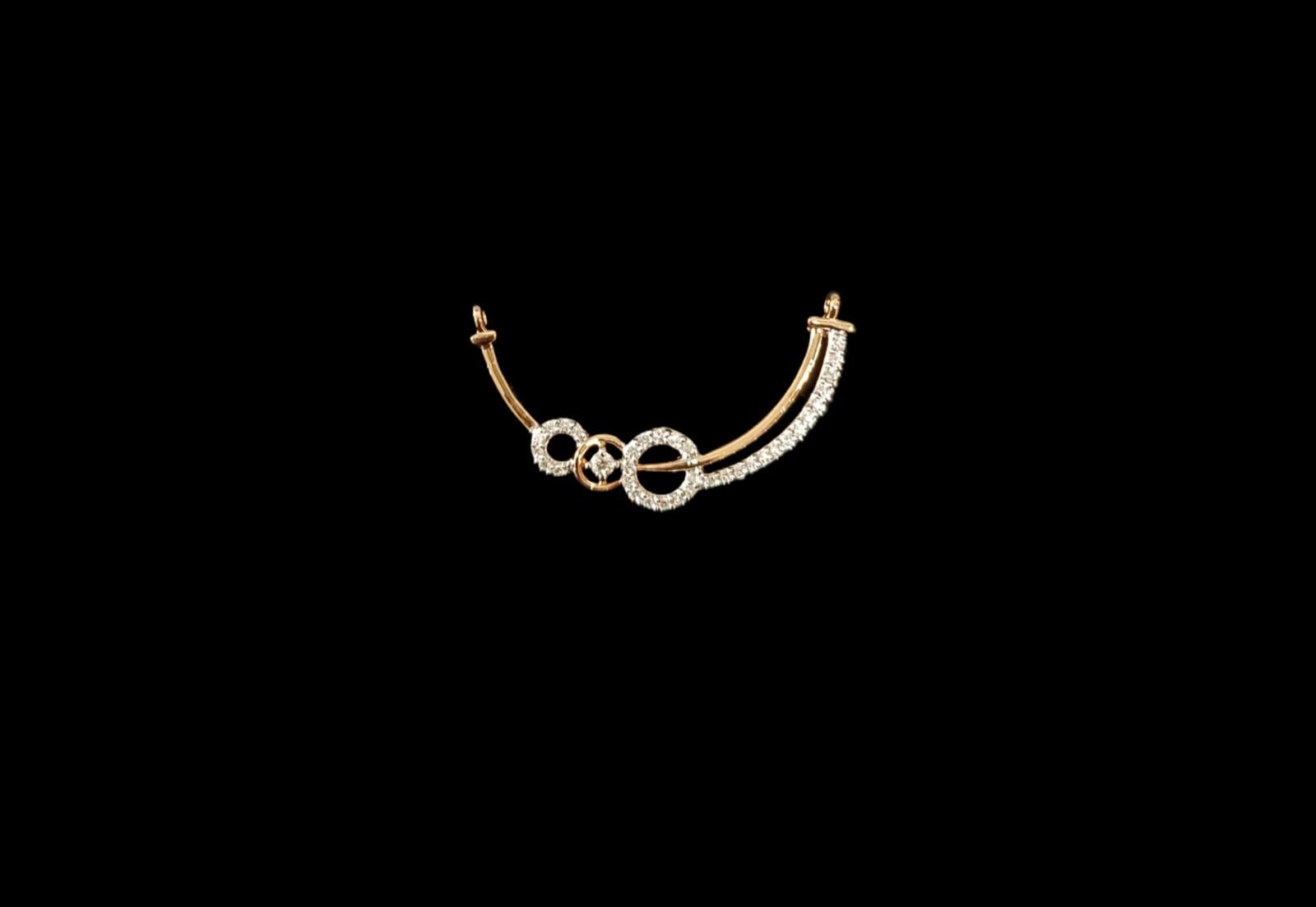 N LOCKET 2.97 gms