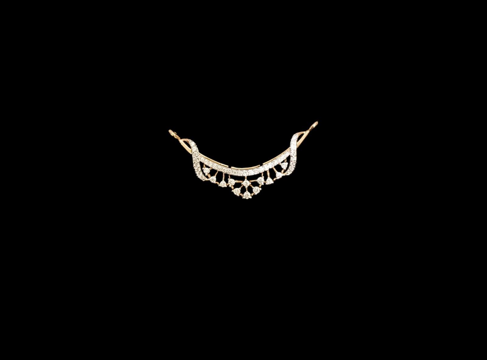 N LOCKET 2.61 gms