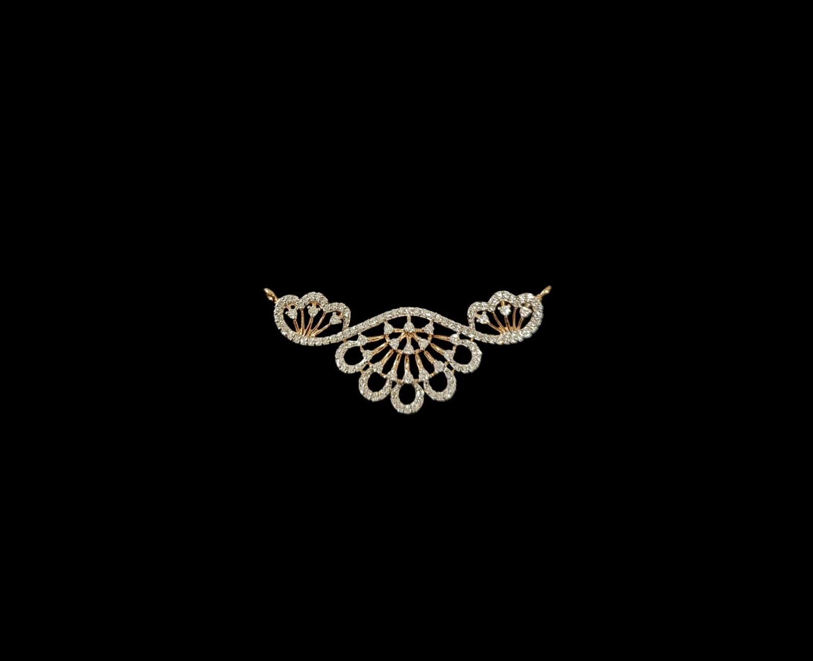 N LOCKET 5.73 gms