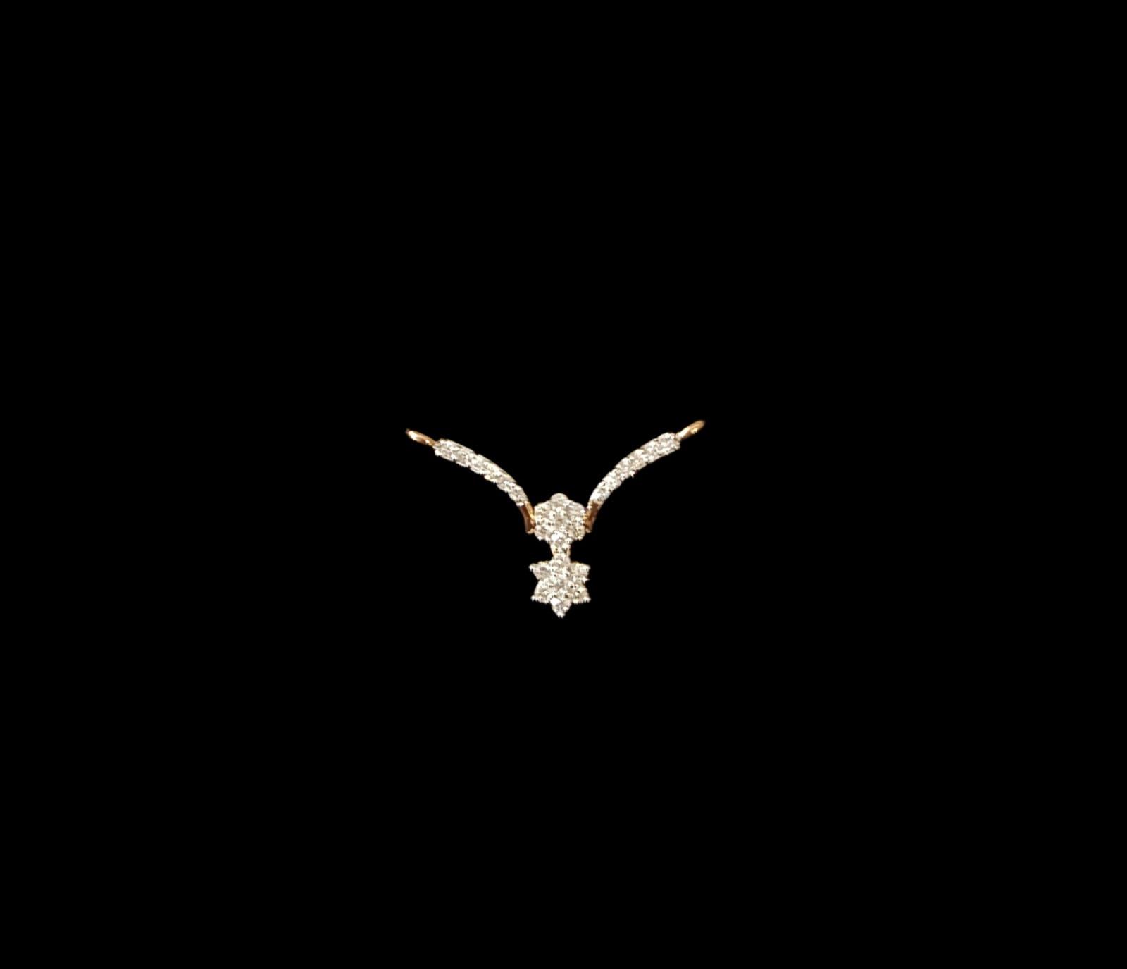 N LOCKET 1.57 gms