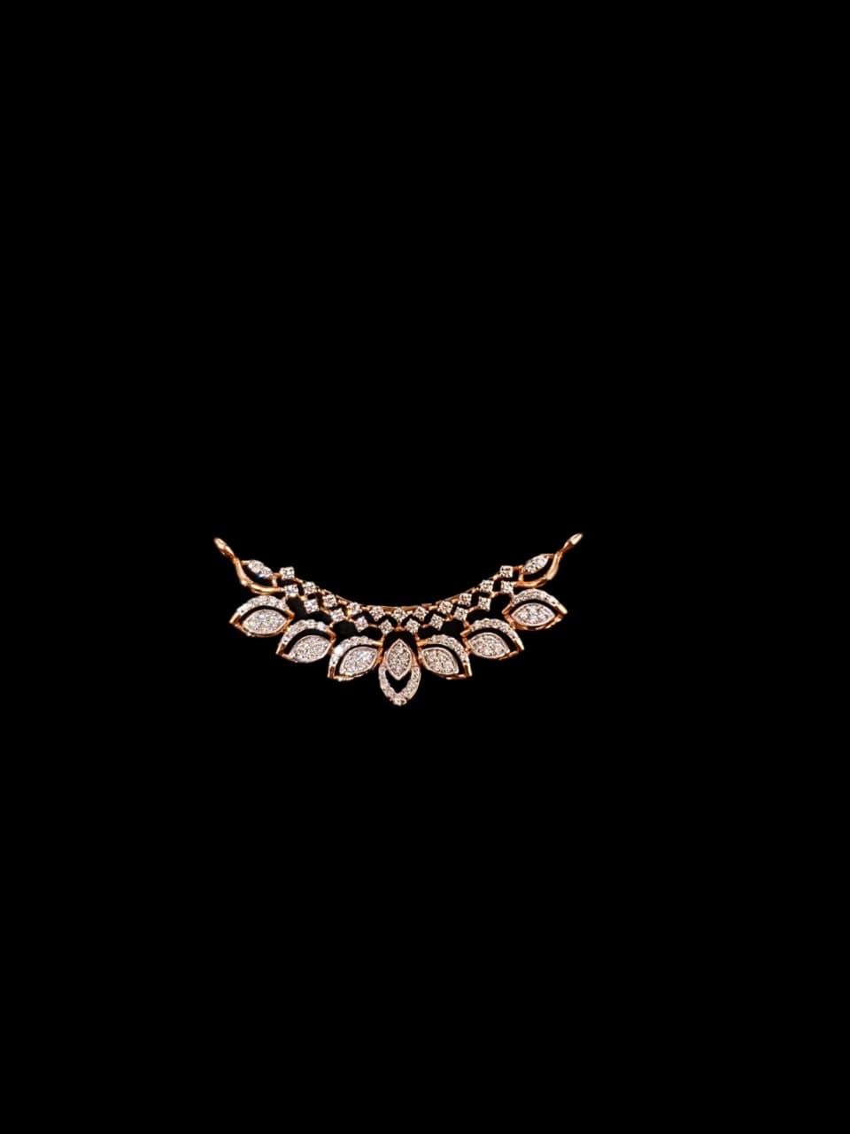 N LOCKET 3.67 gms
