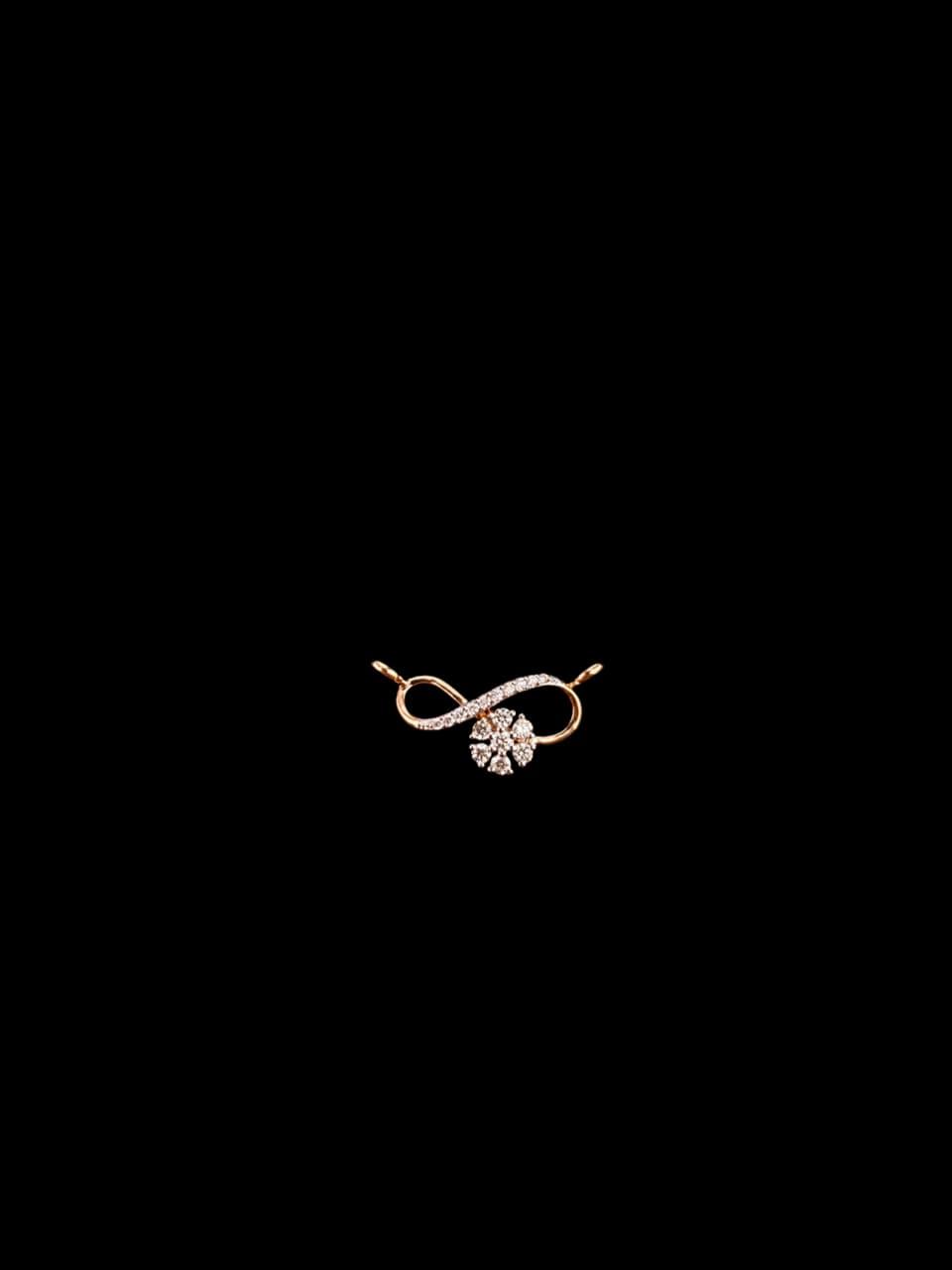 N LOCKET 1.38 gms