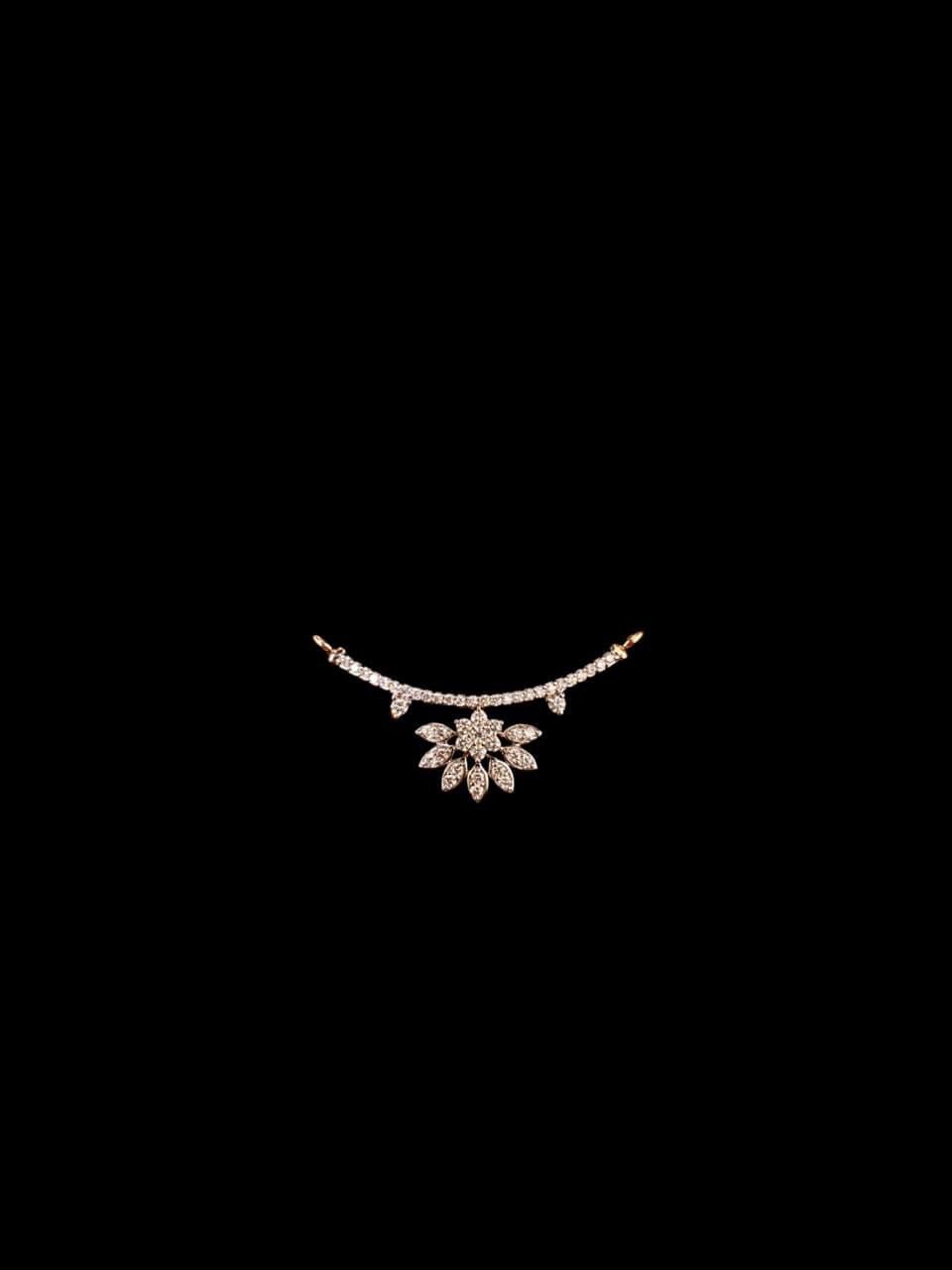 N LOCKET 2.59 gms