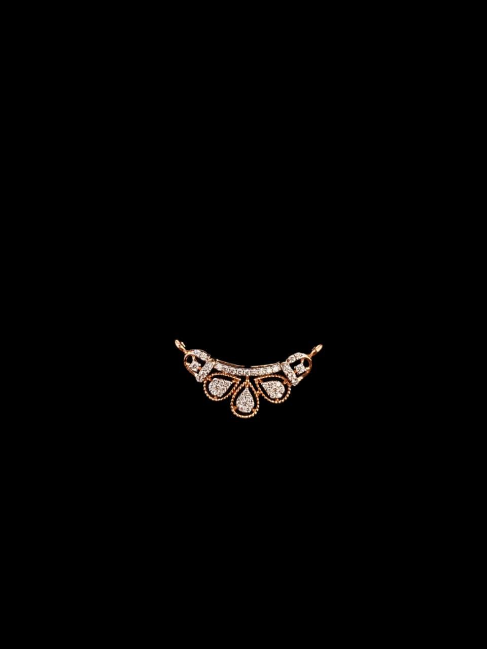 N LOCKET 2.73 gms