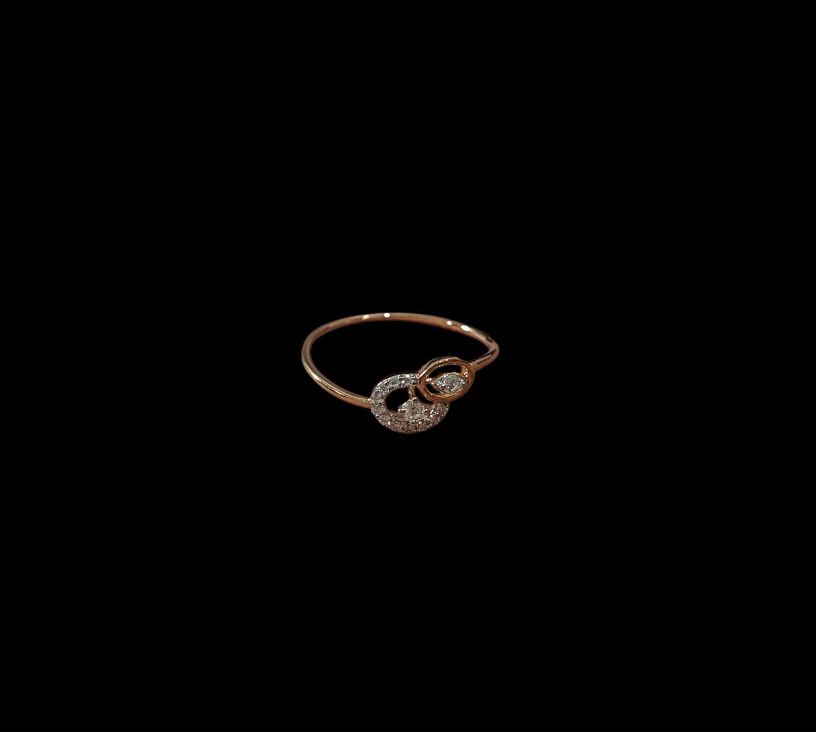 RING 1.06 gms